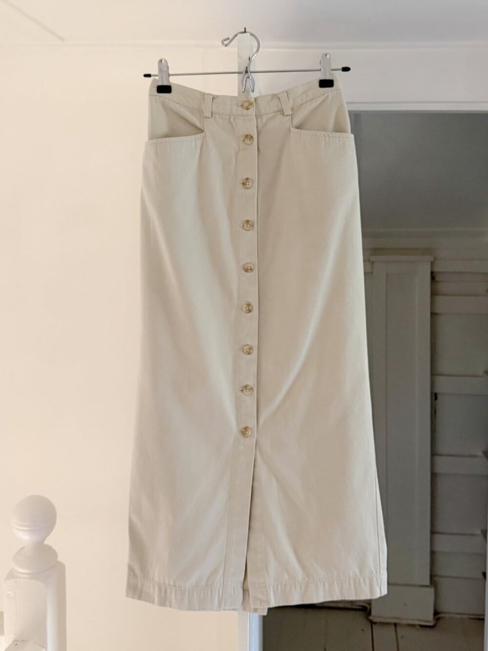 GAP Vintage Cream Button-Front Midi Skirt - Picture 5 of 11